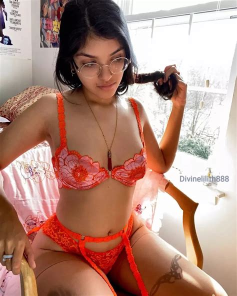 devinelilith888|@divinelilith888 .